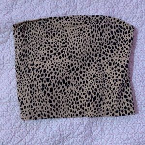 Brandy Melville cheetah print shirt tube top